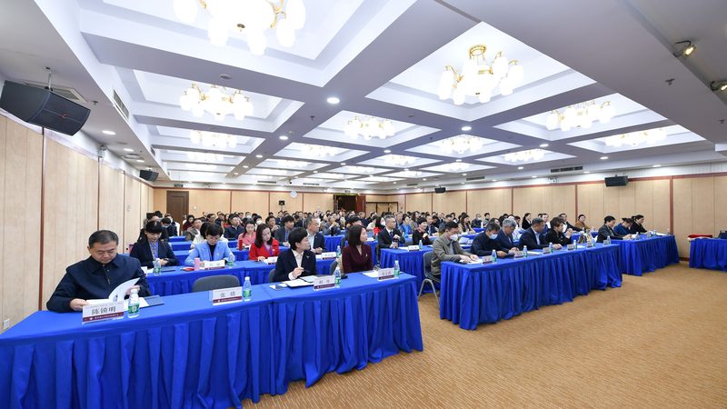 成人高考报名流程详解：关键步骤与费用解析